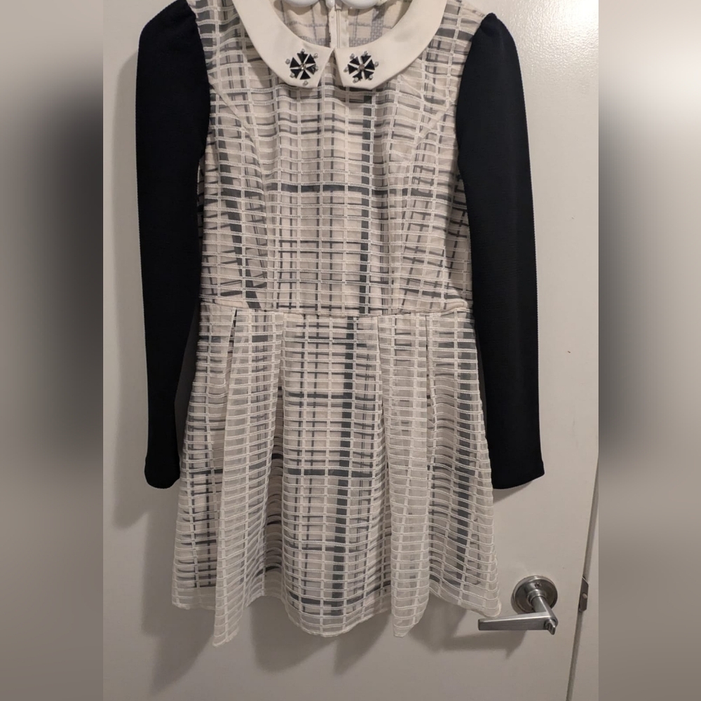 Checkered Black and White Longsleeved Holiday Dress Size S